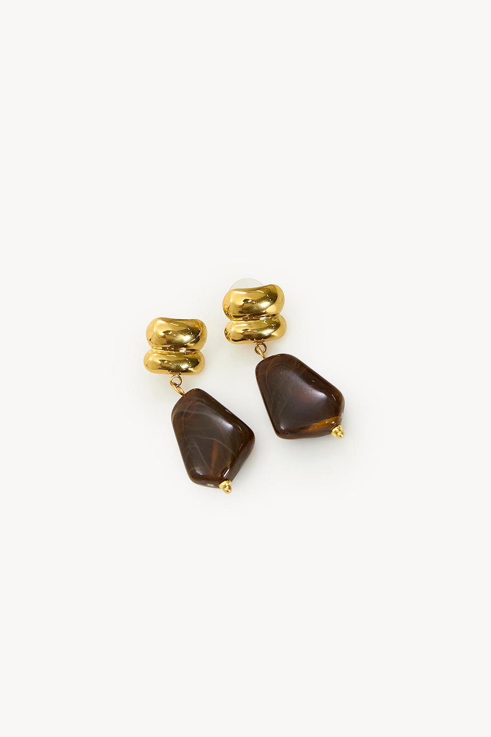 Gold earrings