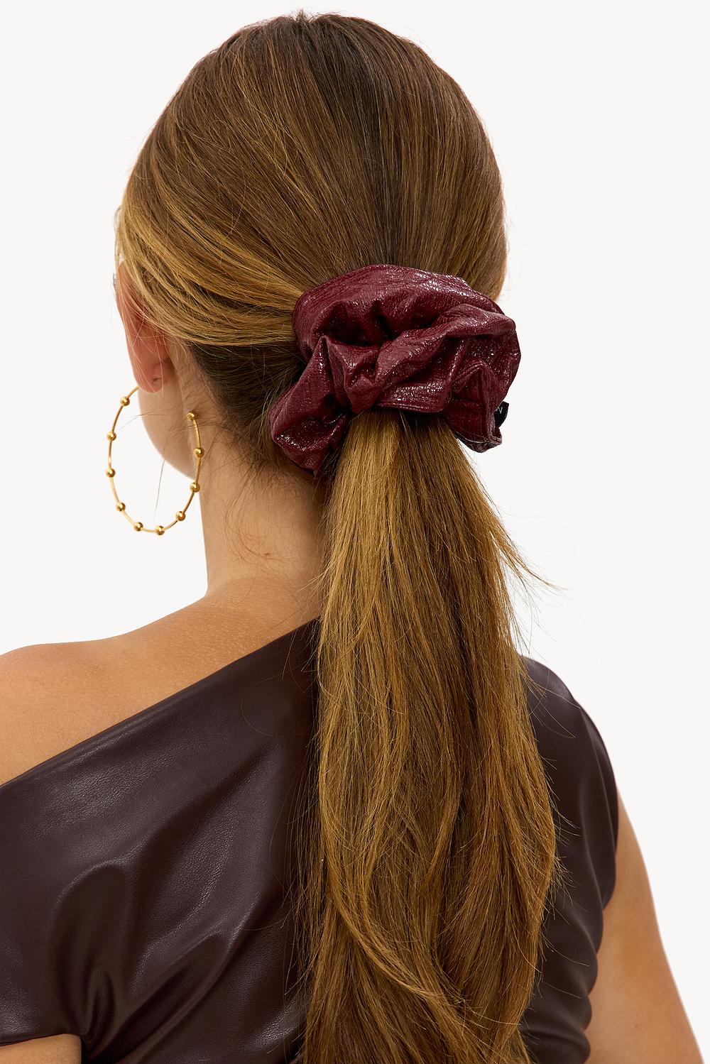 Bordeaux scrunchie