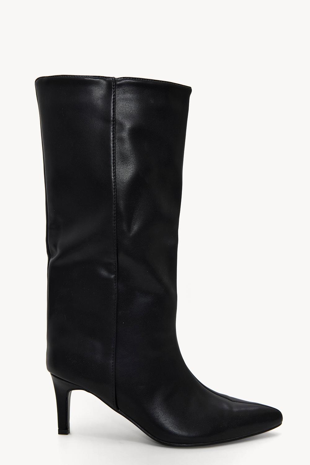 Zwarte laarzen met hak