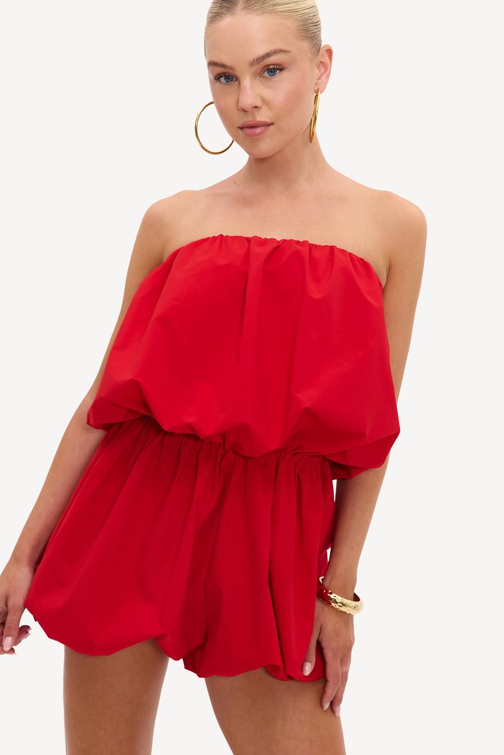 Rode strapless playsuit