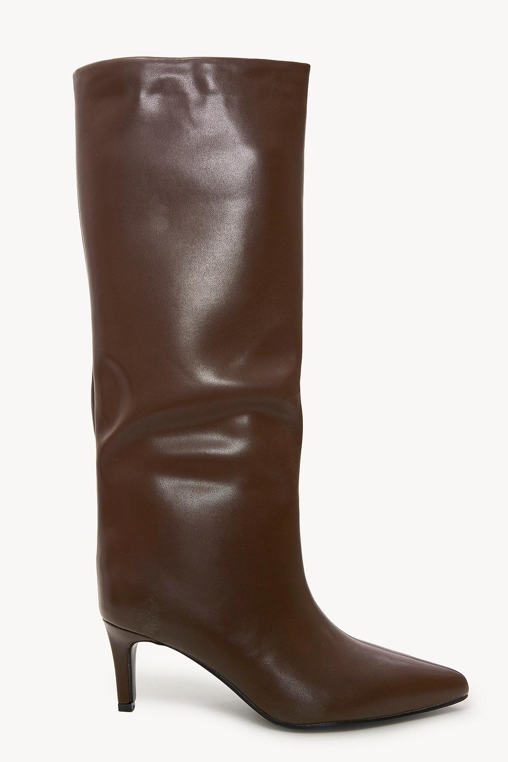 Bruine laarzen met hak