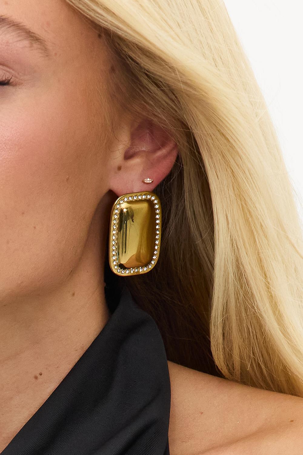 Gouden oorbellen met strass stenen