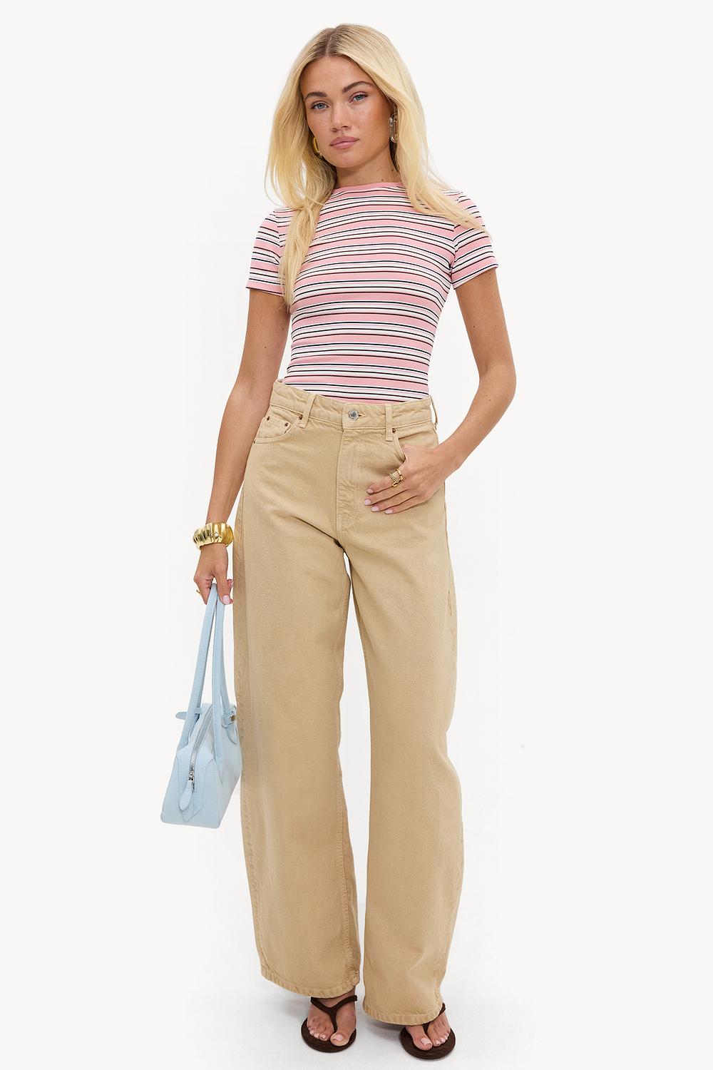 Sand-coloured balloon jeans