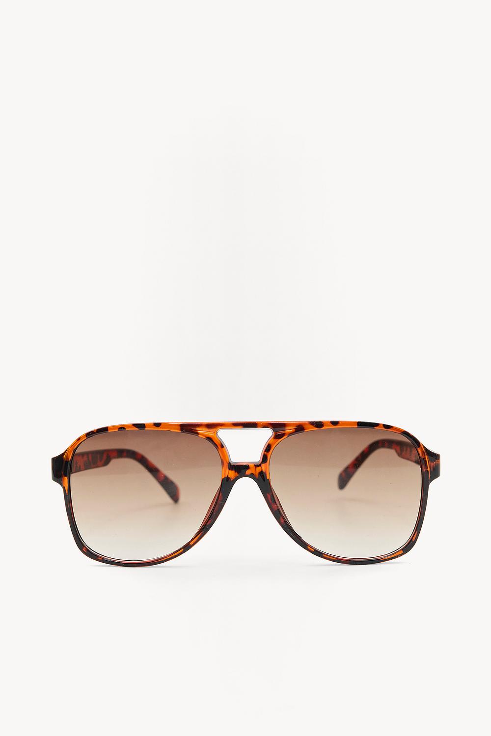 Brown sunglasses