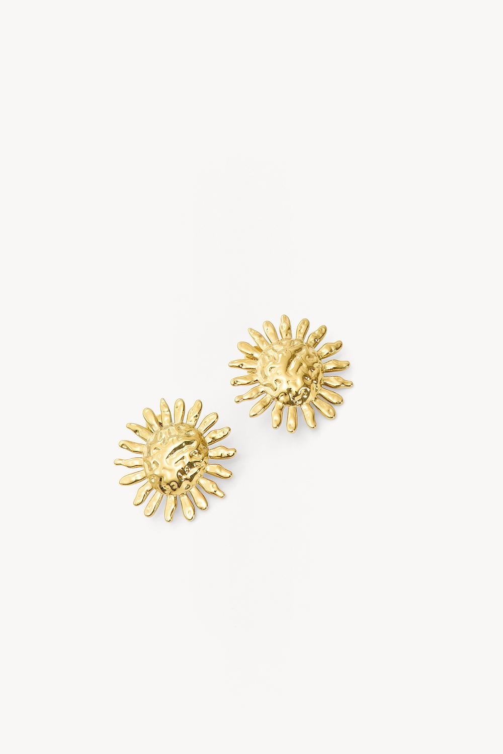 Gold earrings with sun