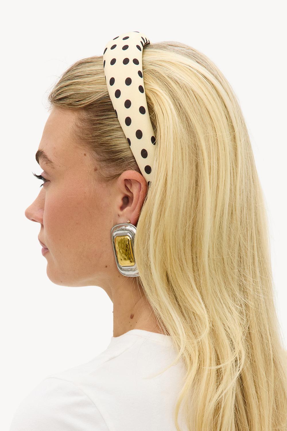 Diadema blanca con lunares