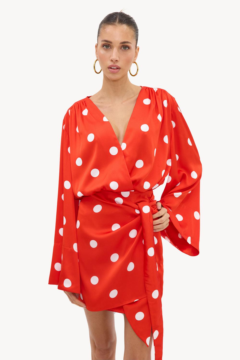 Vestido rojo con lunares