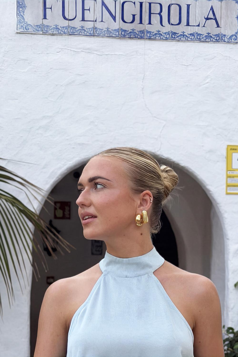 Gold earrings (2-pack)