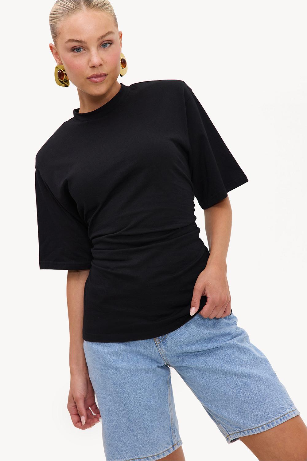 Black T-shirt with shoulder pads