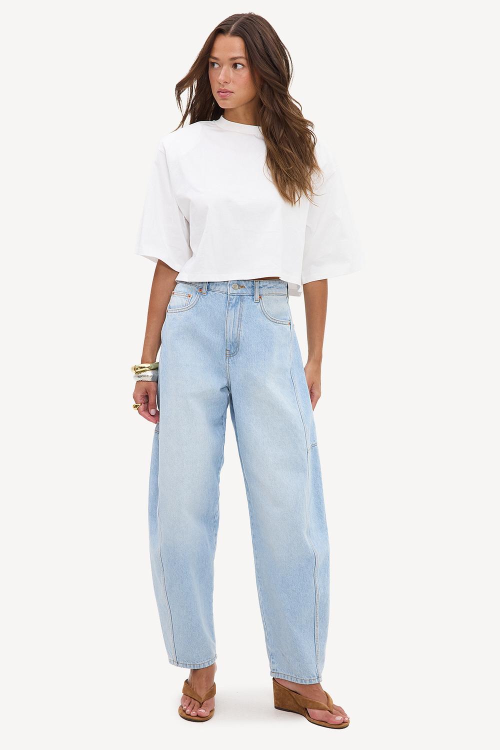 Light blue balloon jeans