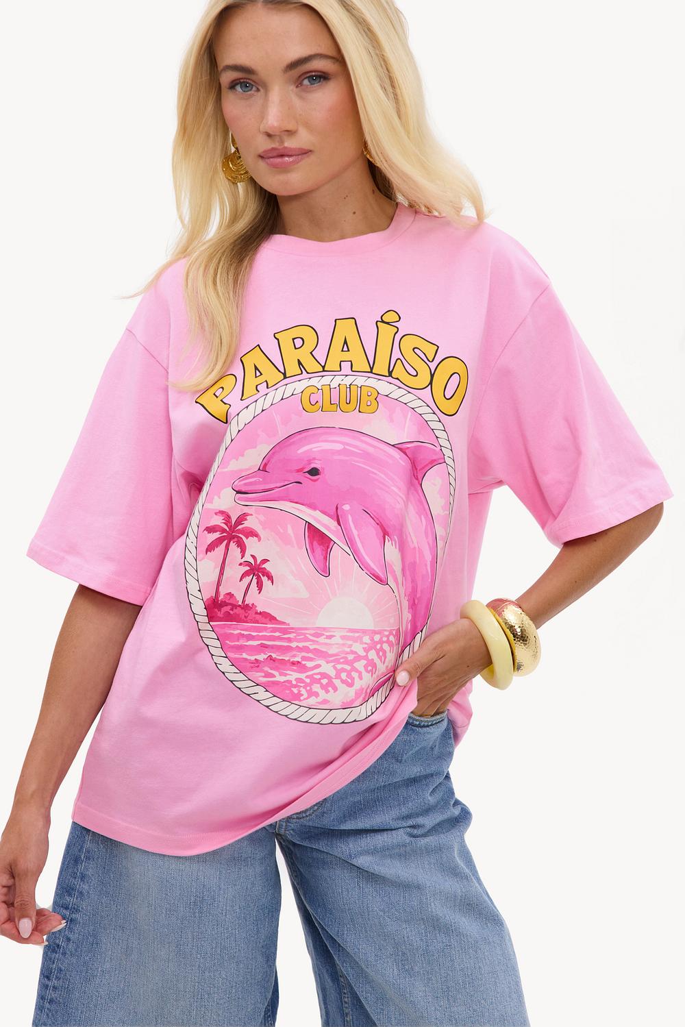 Camiseta rosa de moda