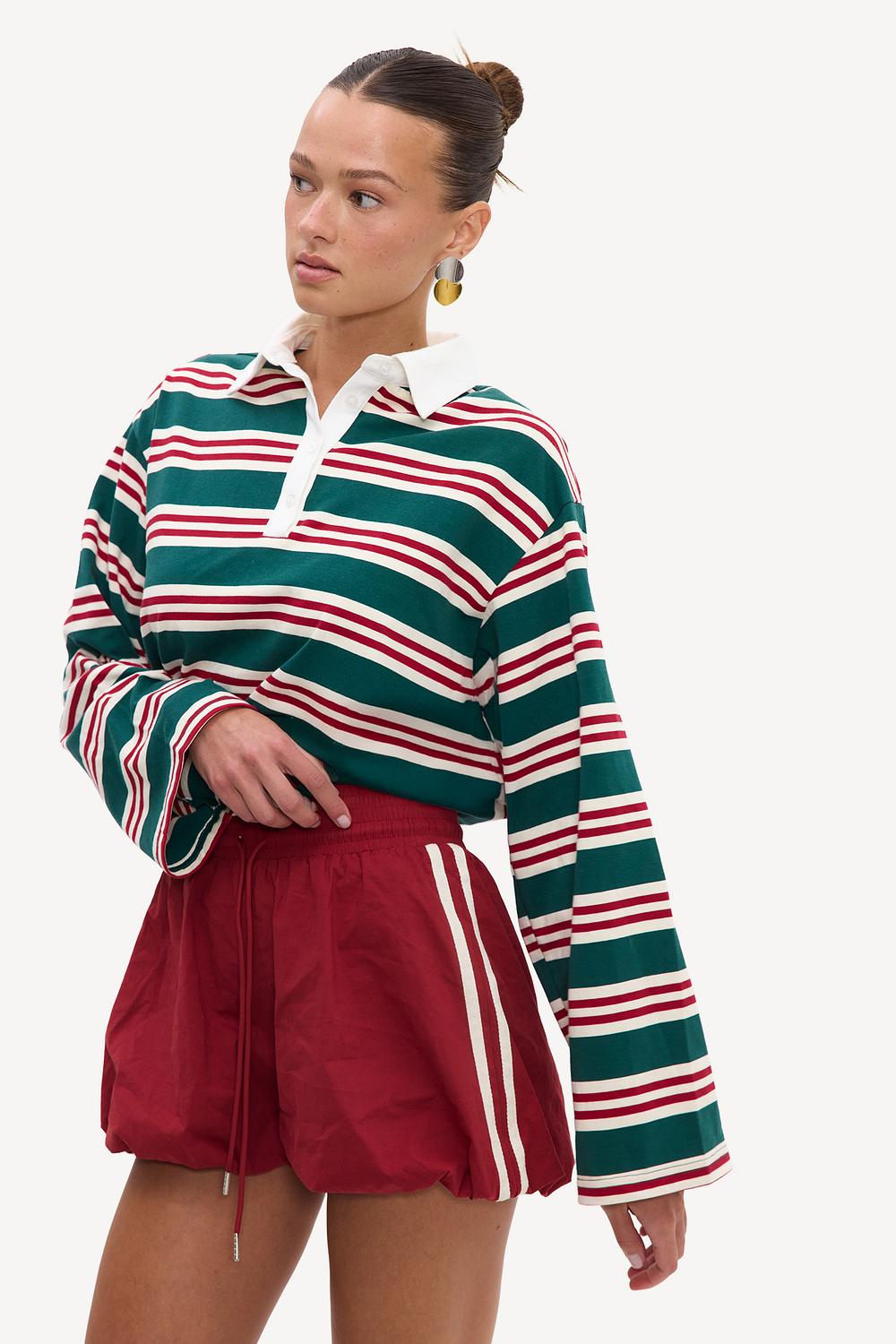 Red balloon shorts with white stripes
