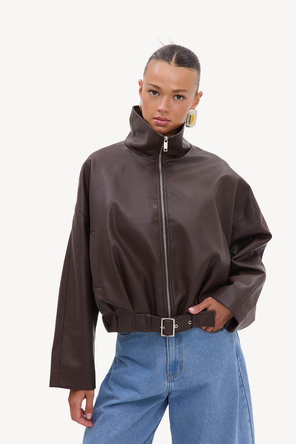 Chaqueta marrón