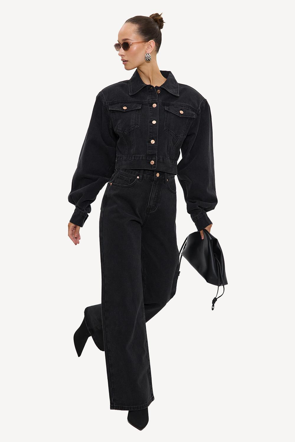 Pantalones rectos de vaquero negros