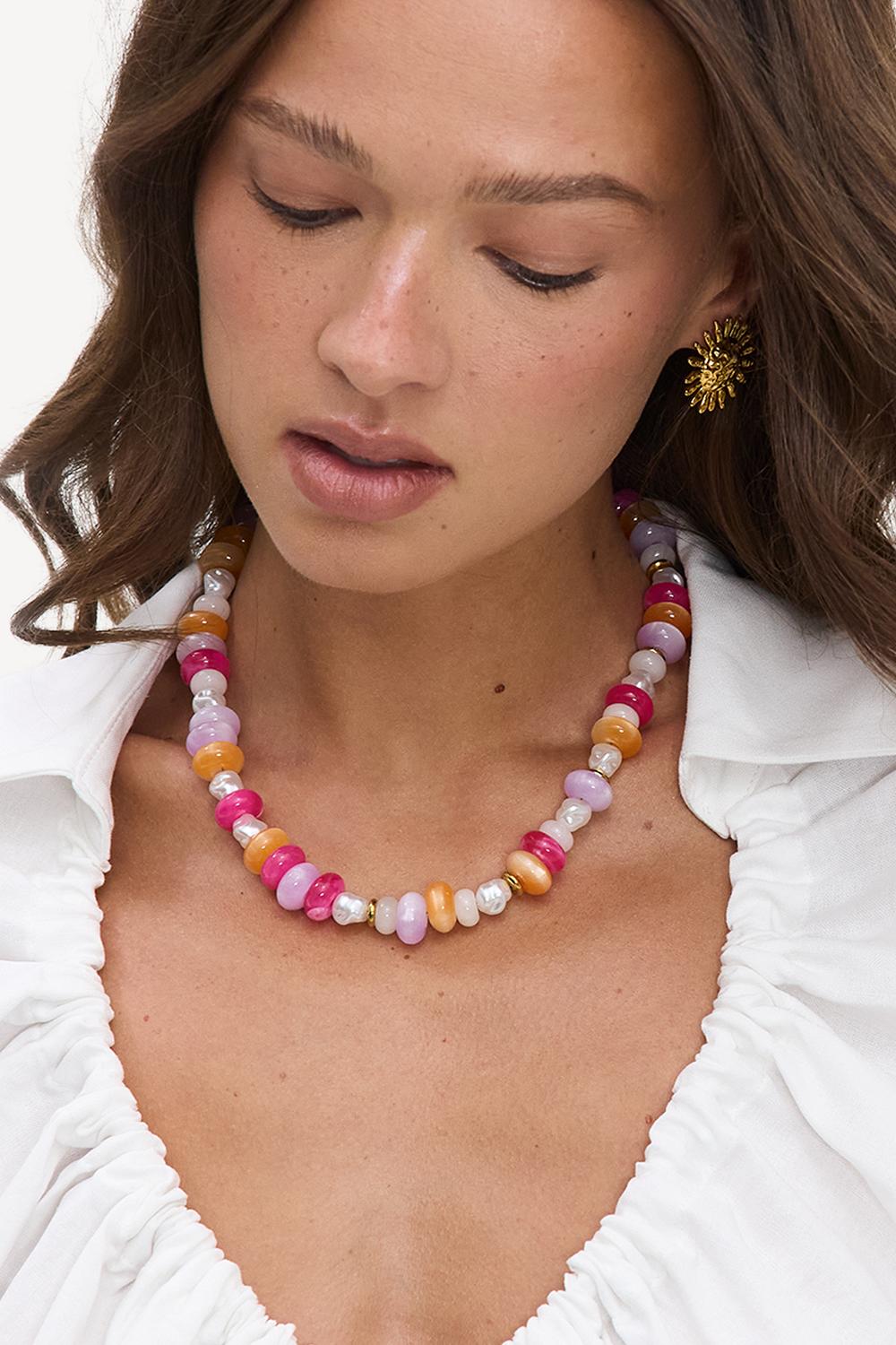 Purple necklace with multicoloured beads