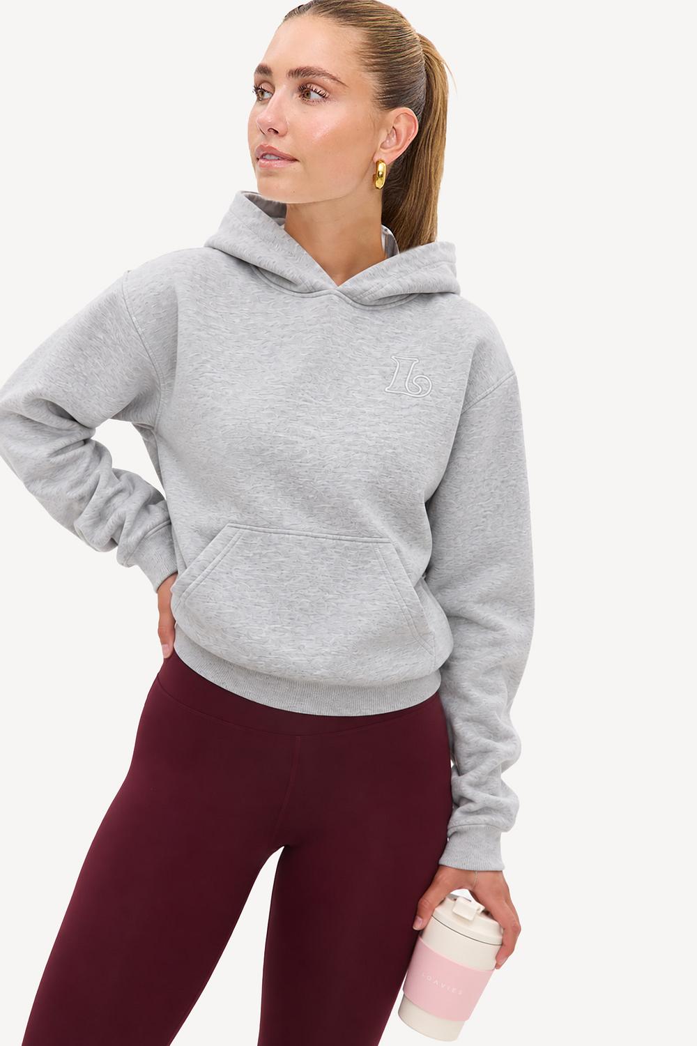 Sudadera con capucha gris con logotipo