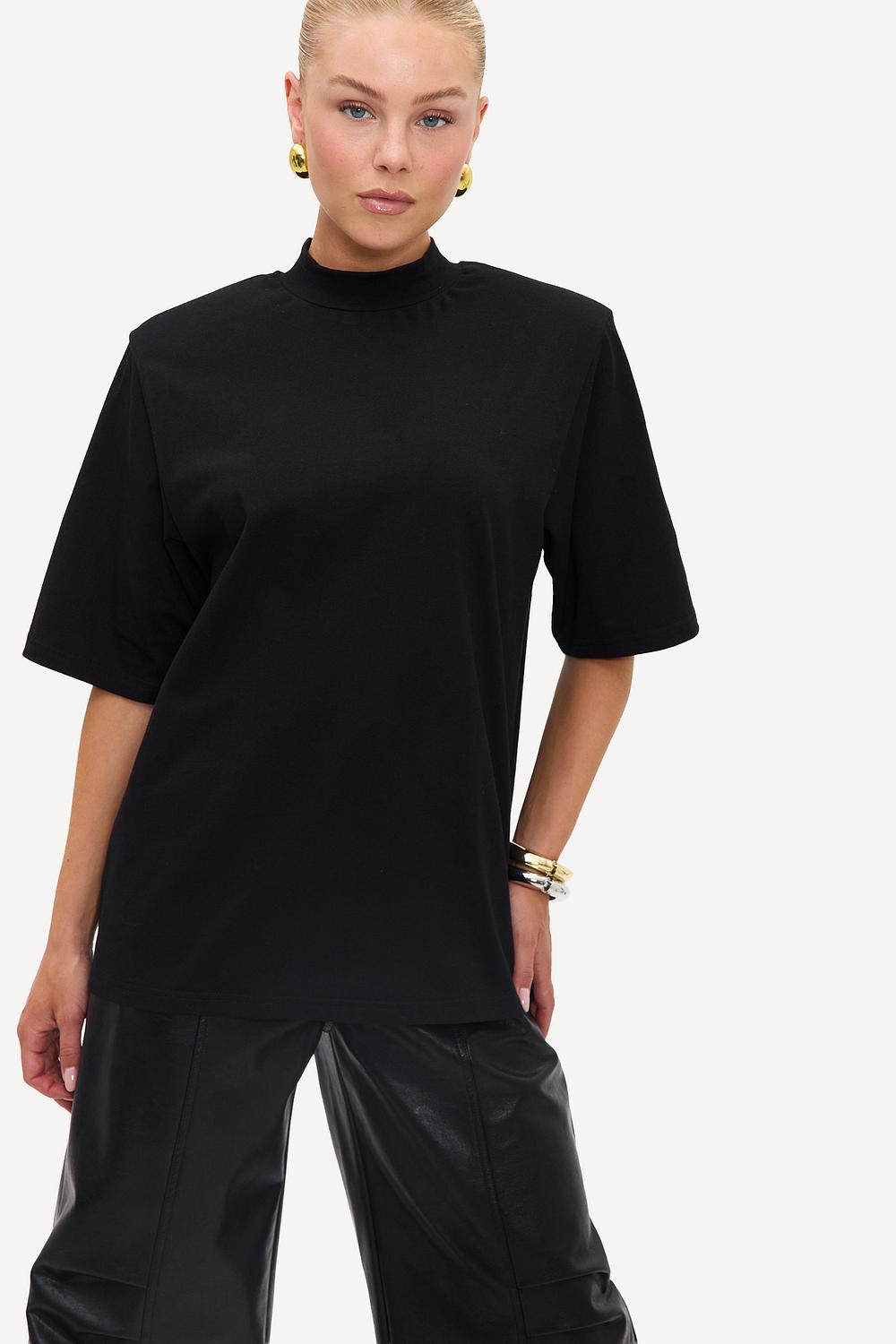Black T-shirt with shoulder pads