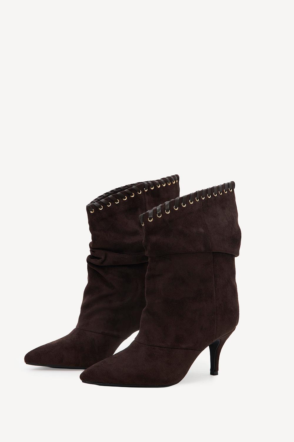 Bottes marron à talon aspect daim