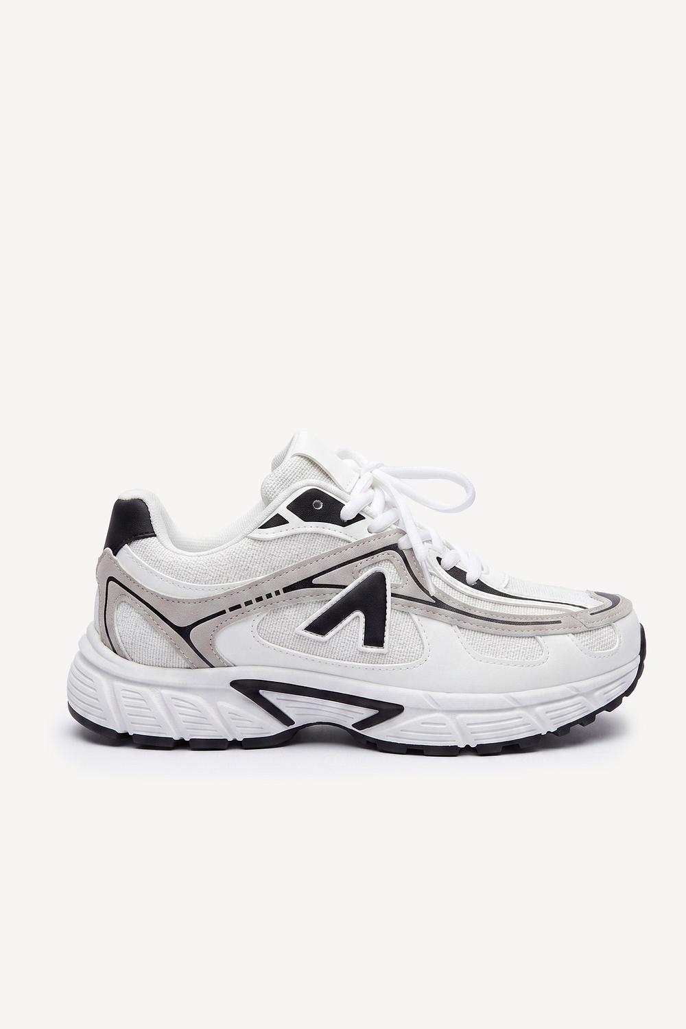Zapatillas blancas