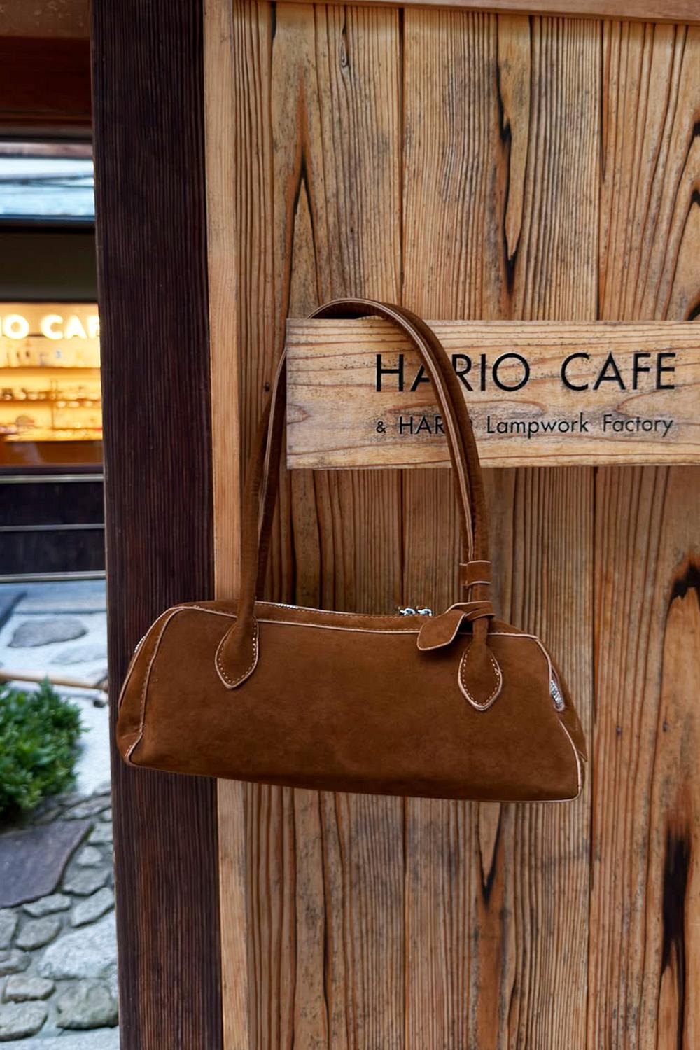 Camel-coloured suede-look bag