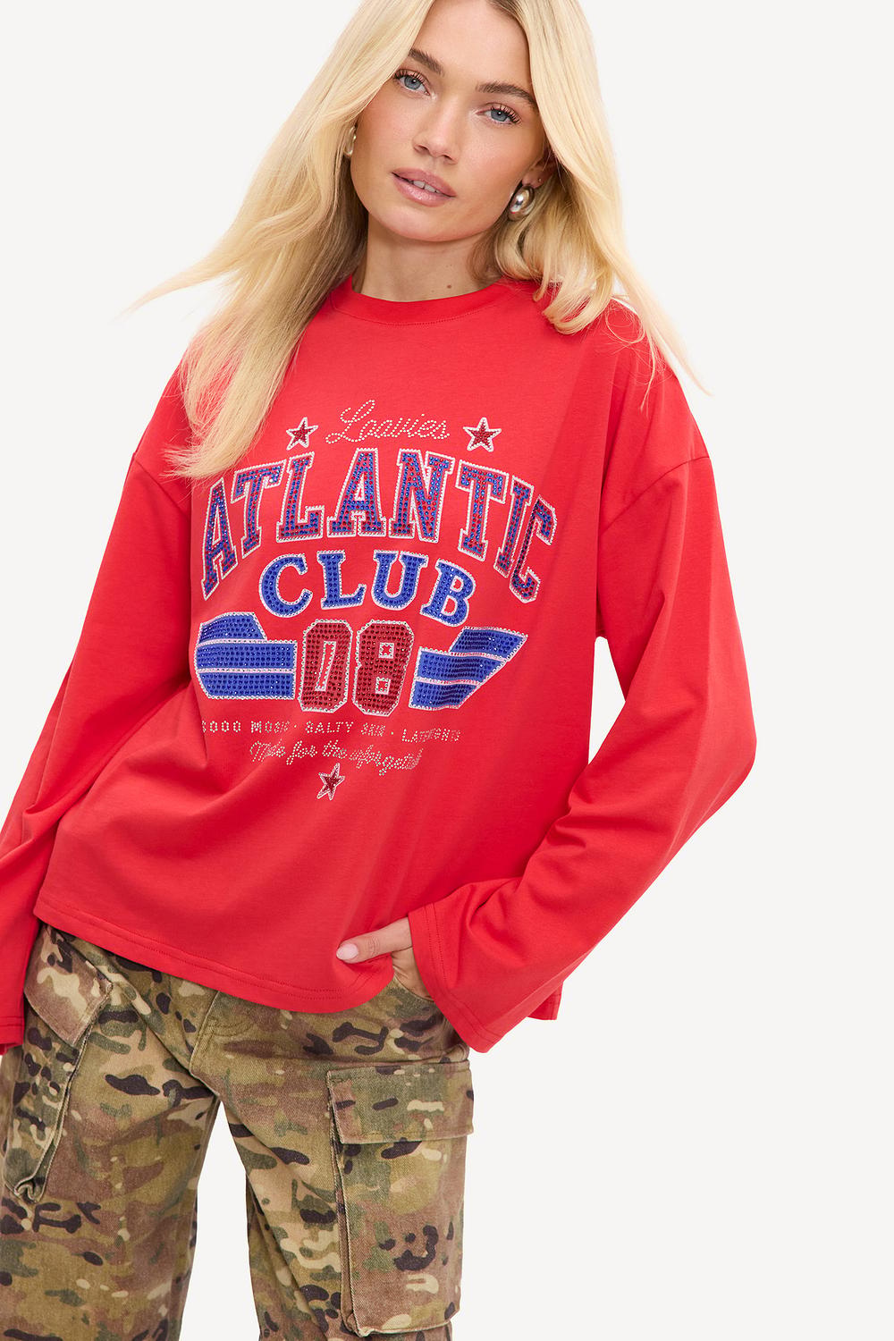 Rode longsleeve met tekst