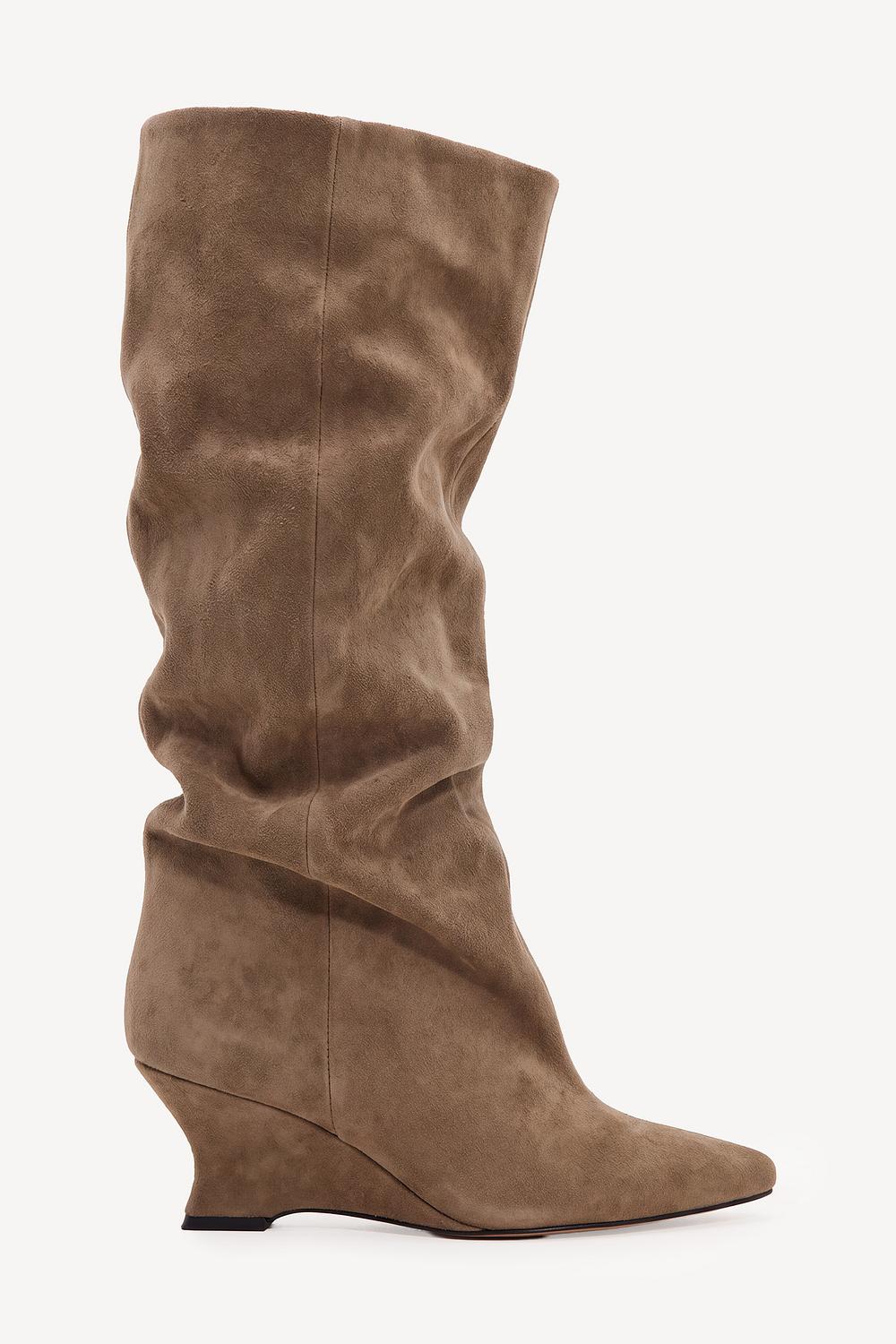 Botas altas marrones de tacón con efecto ante