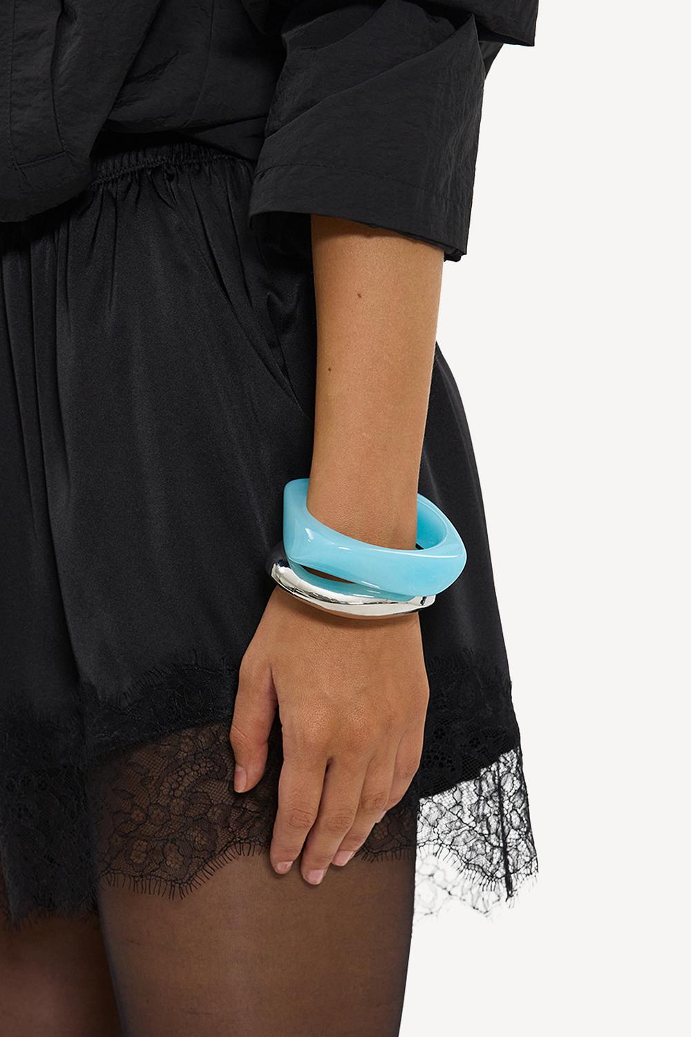 Silver and blue bracelets, 2-pack