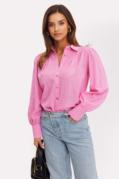 Pink cropped blouse