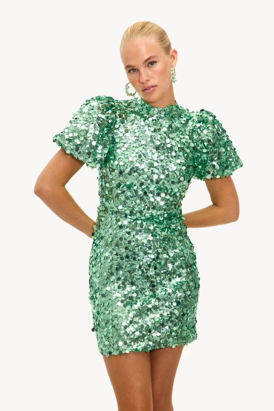 DRESS TO SHINE