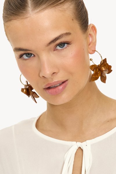 FLORAL FIESTA 