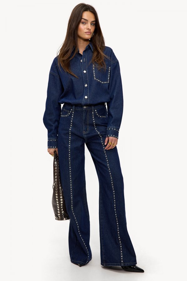 Donkerblauwe jeans met studs | Loavies